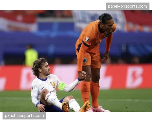 实时:斯特拉斯堡进球被VAR判定越位在先,比分仍为0-0 实时:斯特拉斯堡进球被VAR判定越位在先,比分仍为0-0